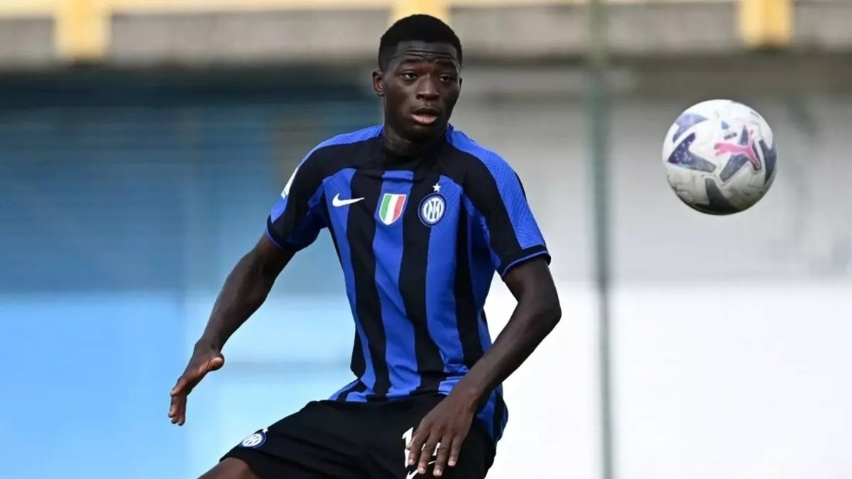Inter'in genç yıldızı Issiaka Kamate'ye Kocaelispor kancası! Inter'in genç yıldızı Issiaka Kamate'ye Kocaelispor kancası!