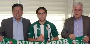 18 yaşındaki gurbetçi yıldız Timsah ile anlaştı