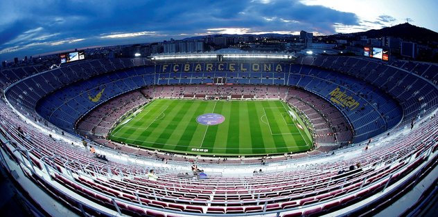 Barcelona'dan tarihte bir ilk! Olağanüstü toplandı ve çıkan karar...