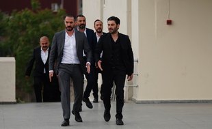 Eşkıya Dünyaya Hükümdar Olmaz 138. Bölüm izle!