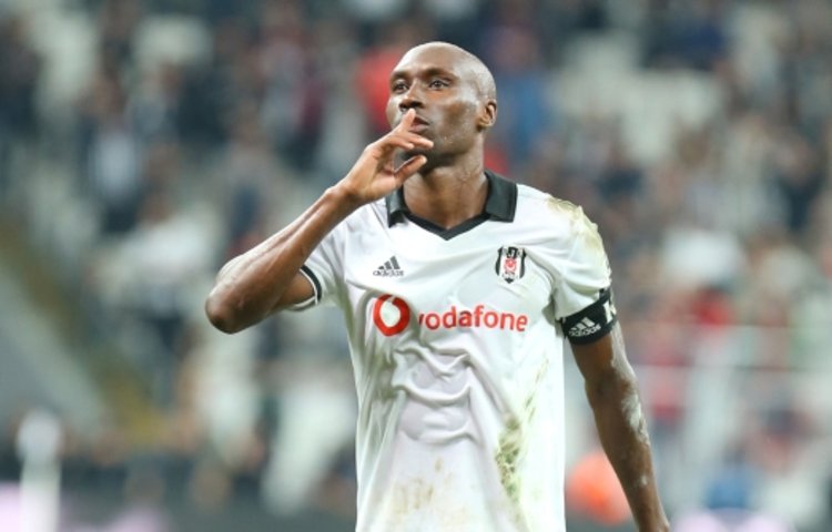 Atiba Hutchinson Kanada Basinina Konustu Son Dakika Besiktas Haberleri Fotograflari Fotomac