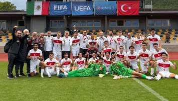 Gençler sırtladı