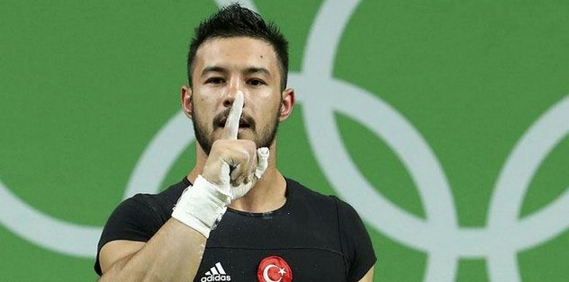 Milli Takım kampında skandal olay! Çatalla saldırdı!