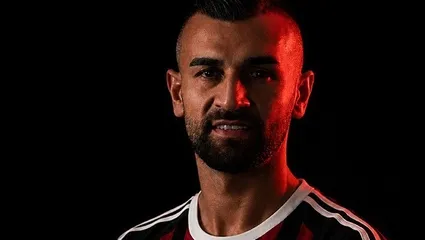 Serdar imzayı attı