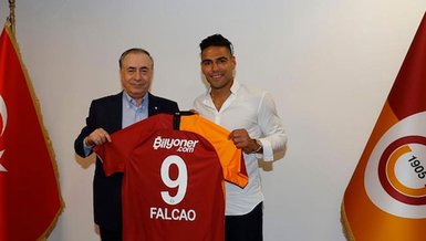 GALATASARAY HABERLERİ - Radamel Falcao'dan Mustafa Cengiz için taziye mesajı!