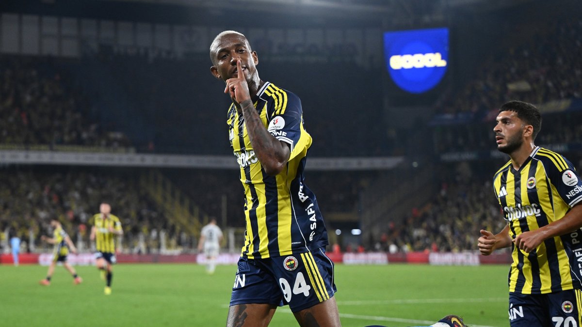 FENERBAHÇE HABERİ: Talisca ile yollar ayrılıyor mu? İtalyan basınından flaş iddia FENERBAHÇE HABERİ: Talisca ile yollar ayrılıyor mu? İtalyan basınından flaş iddia