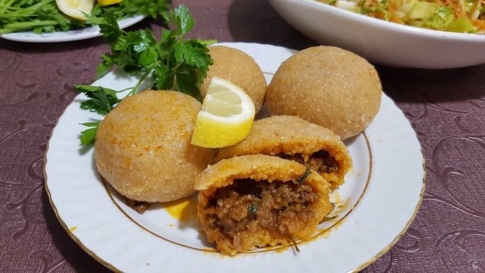 haslama-icli-kofte-tarifi-tam-olculu-dagilmayan-haslama-icli-kofte-nasil-yapilir-malzemeleri-nelerdir-1700467989729.jpg