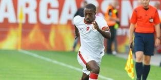 Aslan'ın yeni transferi coştu