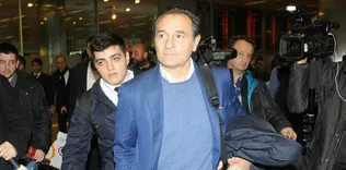 Resmi sözleşmeye imza attı