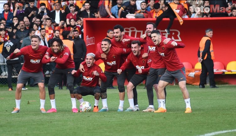 TRANSFER HABERLERİ - Galatasaray'a yeşil ışık yaktı! "Gurur duyarım"