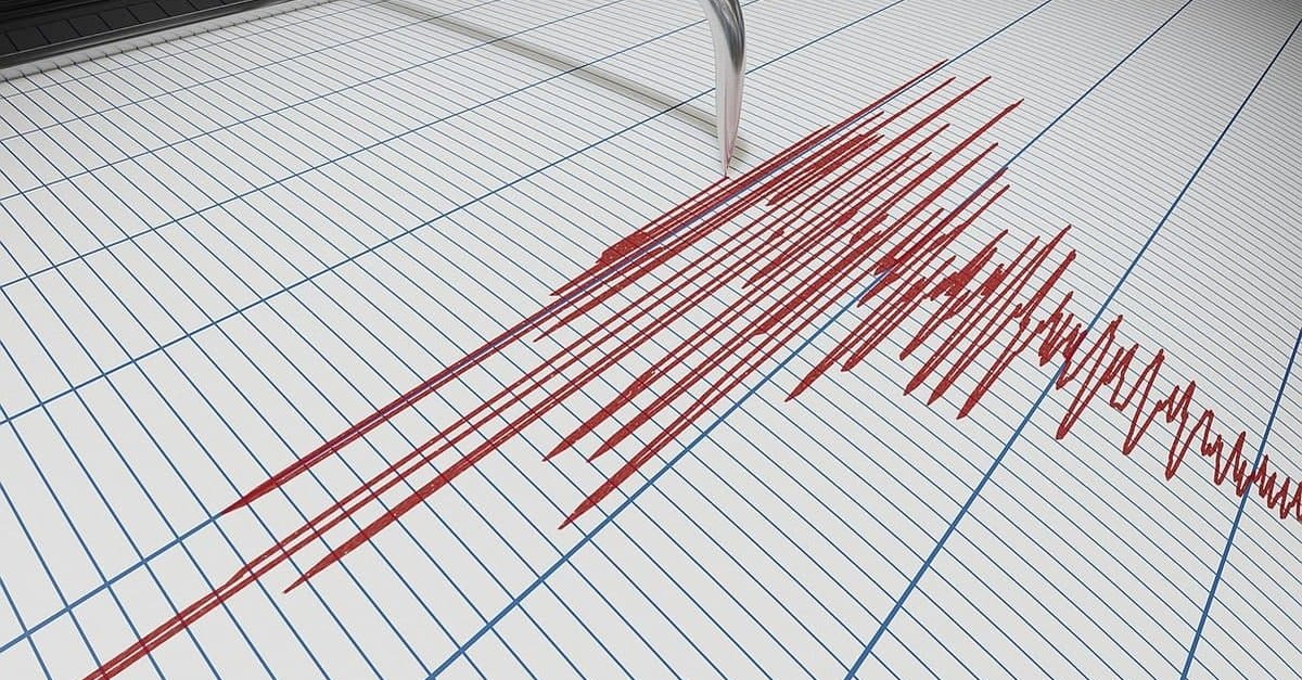 pasifik te 7 7 buyuklugunde deprem