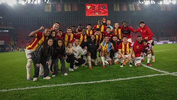 Bileği bükülmüyor