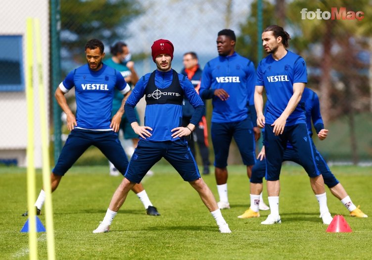 Son dakika spor haberi: Beşiktaş ve Galatasaray Abdulkadir Parmak'ı istiyor! Oyuncunun tercihi... Son dakika spor haberi: Beşiktaş ve Galatasaray Abdulkadir Parmak'ı istiyor! Oyuncunun tercihi...