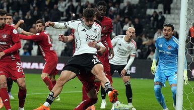 Beşiktaş penaltı bekledi hakem "Devam" dedi!