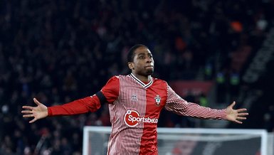 Peters geliyor