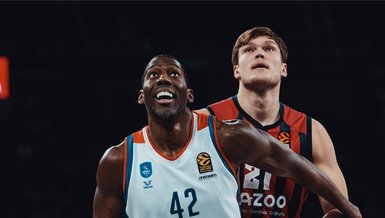 Baskonia Anadolu Efes: 114-111 | MAÇ SONUCU