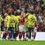 Derbide son düdükle saha karıştı!