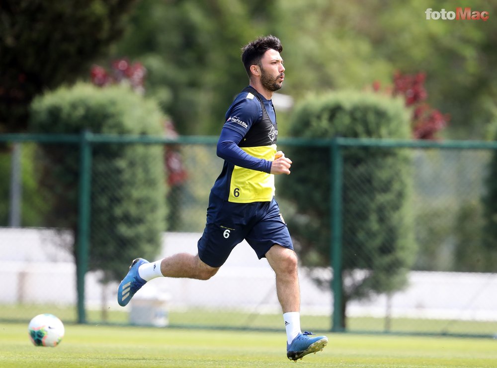 https://iaftm.tmgrup.com.tr/16ec02/0/0/0/0/0/0?u=https://iftm.tmgrup.com.tr/album/2020/05/29/fenerbahce-calismalarini-rivada-surdurdu-1590752823775.jpg&mw=1000&l=1 https://iaftm.tmgrup.com.tr/16ec02/0/0/0/0/0/0?u=https://iftm.tmgrup.com.tr/album/2020/05/29/fenerbahce-calismalarini-rivada-surdurdu-1590752823775.jpg&mw=1000&l=1