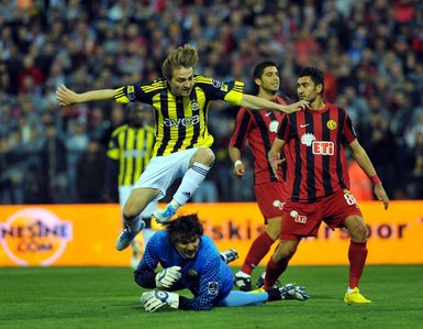 Eskişehirspor - Fenerbahçe  Spor Toto Süper Lig 28. hafta maçı