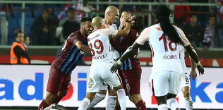 Aslan’da sevk isyanı!