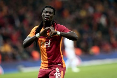Galatasaray’dan Fenerbahçe ve Beşiktaş’a transfer çalımı