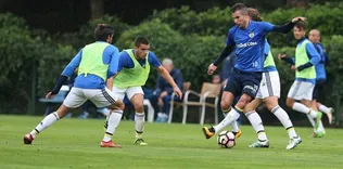 A takım U21 takımını 5-1 yendi