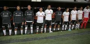 Şenol Güneş yeni transferlere yer açıyor