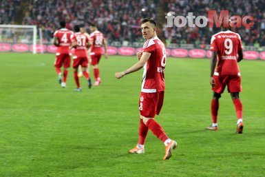 Galatasaray’da flaş gelişme! Mert Hakan Yandaş ve teklif...