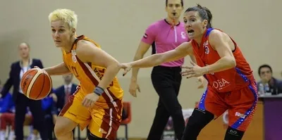 Kadınlar da iyi başladı: 82-73