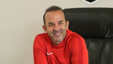 Mehmet Özdilek'ten transfer açıklaması!