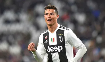C. Ronaldo kafayla 100’ledi