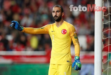 Galatasaray ve Beşiktaş istemişti Göztepe alıyor! Görüşmeler başladı
