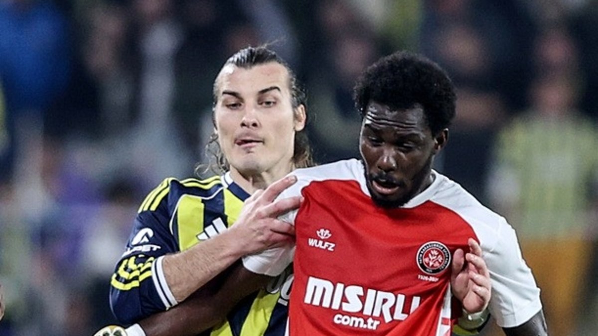FENERBAHÇE HABERLERİ - Çağlar Söyüncü: Sıkıntılar yaşıyoruz ve bunu geliştirmemiz lazım FENERBAHÇE HABERLERİ - Çağlar Söyüncü: Sıkıntılar yaşıyoruz ve bunu geliştirmemiz lazım