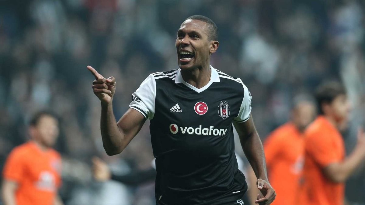 Beşiktaş taraftarları her zaman kalbimde!