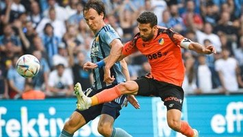 Djurgarden avantajı kaptı!