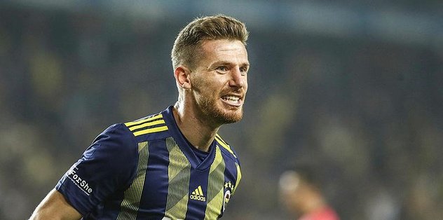 Fenerbahçe'de stoperlerden hücuma katkı
