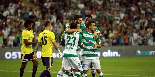 Bursaspor 2 1 Fenerbahce Mac Sonucu Son Dakika Fenerbahce Haberleri Fotomac