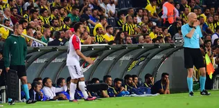 Vardar oyuncu değiştirirken...