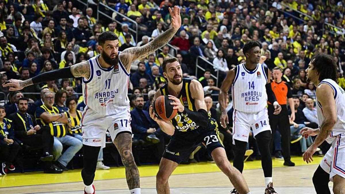 Fenerbahçe Beko 84-76 Anadolu Efes (MAÇ SONUCU ÖZET) Fenerbahçe Beko 84-76 Anadolu Efes (MAÇ SONUCU ÖZET)