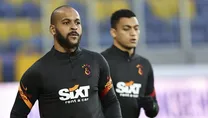 Luyindama ve Marcao sırada