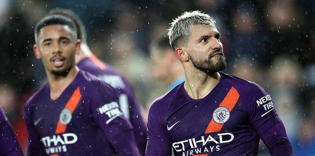 Manchester City kupada yarı finalde