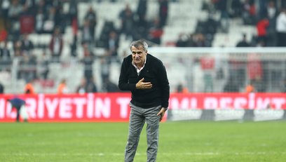 Senol Gunes demite-se no Besiktas depois de embaraço frente ao