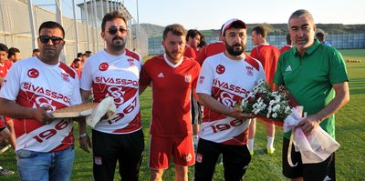 Sivasspor, Aybaba ile devam dedi