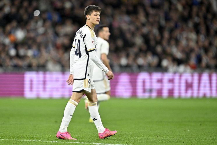 rb-leipzig-real-madrid-maci-ne-zaman-saat-kacta-ve-hangi-kanalda-canli-yayinlanacak-uefa-sampiyonlar-ligi-1707725465114.jpg Arda Güler - Real Madrid