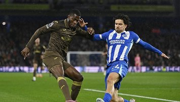 Ferdi'li Brighton geriden gelerek kazandı!