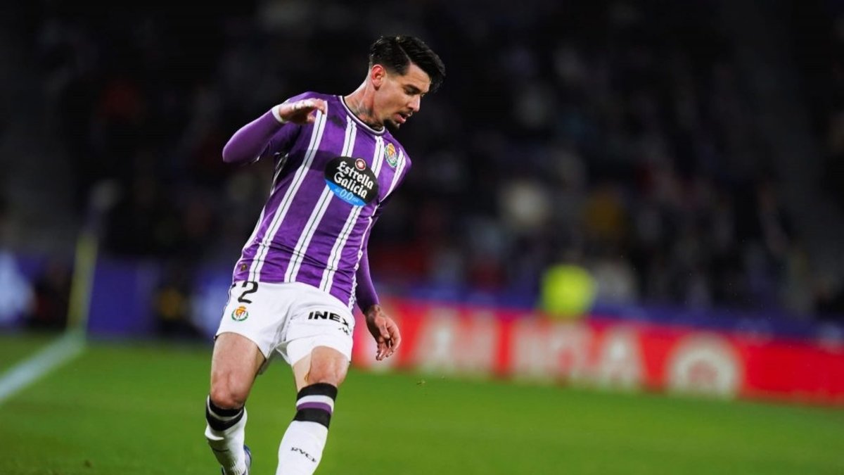 TRANSFER HABERİ: Beşiktaş'a İspanyol sağ bek geliyor TRANSFER HABERİ: Beşiktaş'a İspanyol sağ bek geliyor