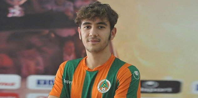 Alanyaspor A Super Genc 4 Yillik Sozlesme Son Dakika Alanyaspor Haberleri Fotomac