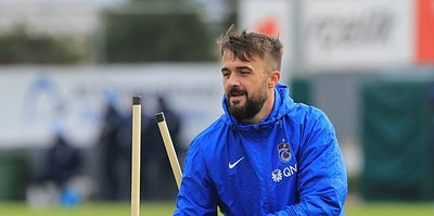 Trabzonspor'un kaptanı Onur Recep Kıvrak yeni sezonu iple çekiyor