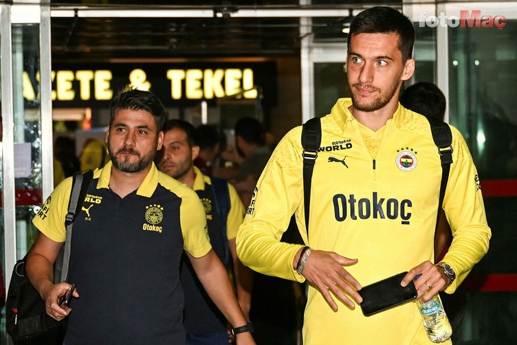 TRANSFER HABERİ - Mert Hakan Yandaş Fenerbahçe'den ayrılıyor! İşte yeni takımı