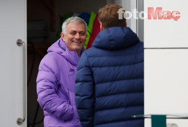 Jose Mourinho’ya ilk şok! Takımın yıldızı gidiyor